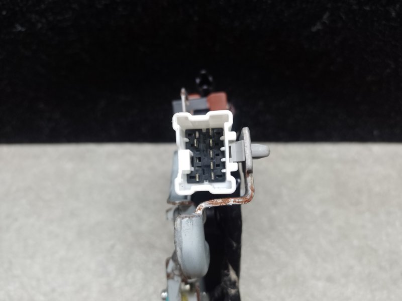 Замок крышки багажника NISSAN X-TRAIL/ROGUE T32 13-20 2.5 QR25DE