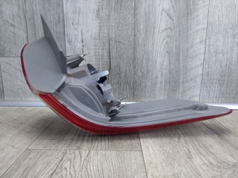 Фонарь наружный правый TOYOTA CAMRY 40 06-11 3.5 2GR-FE Фонарь наружный правый TOYOTA CAMRY 40 06-11 3.5 2GR-FE