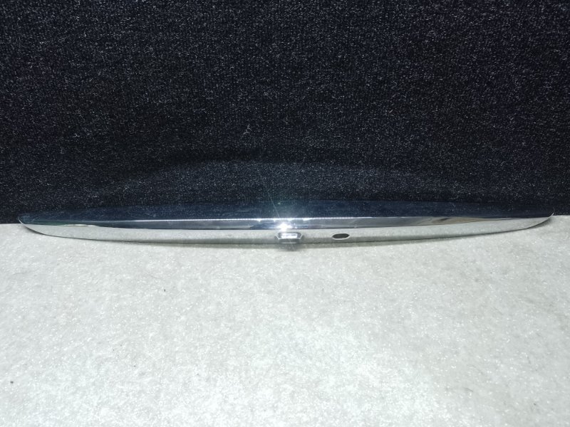 Накладка крышки багажника INFINITI G25/G35/G37/Q40 06-14 84810-1NF2A Б/У