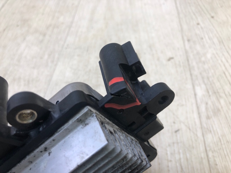 Блок управления вентилятором радиатора SIENNA 11-16 2014 3.5 2GR-FE