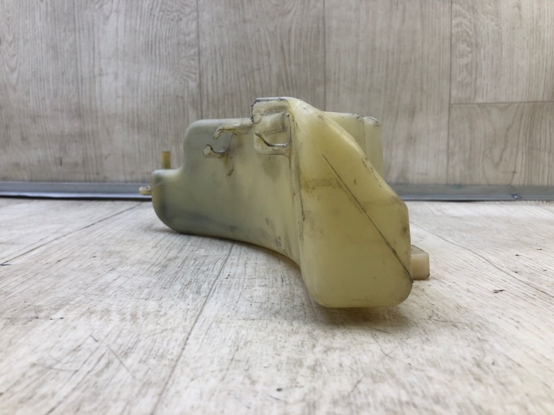 Бачок расширительный SIENNA 11-16 2014 3.5 2GR-FE