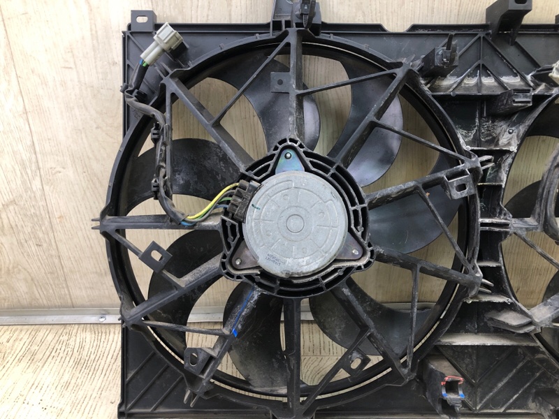 Диффузор вентилятора основного радиатора X-TRAIL/ROGUE T32 13-20 2016 2.5 QR25DE