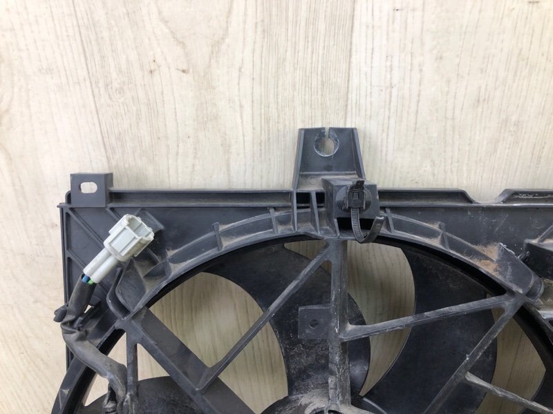 Диффузор вентилятора основного радиатора X-TRAIL/ROGUE T32 13-20 2016 2.5 QR25DE