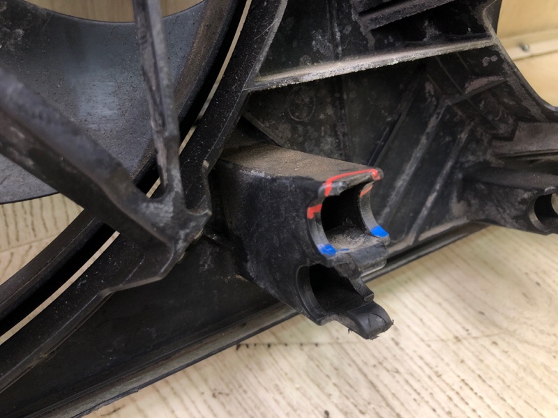 Диффузор вентилятора основного радиатора X-TRAIL/ROGUE T32 13-20 2016 2.5 QR25DE