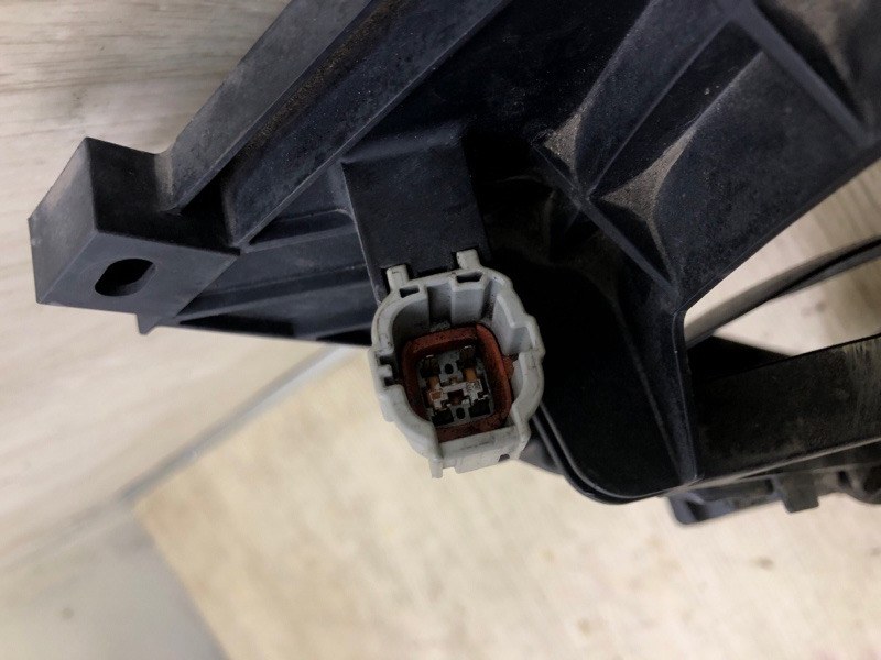 Диффузор вентилятора основного радиатора X-TRAIL/ROGUE T32 13-20 2016 2.5 QR25DE