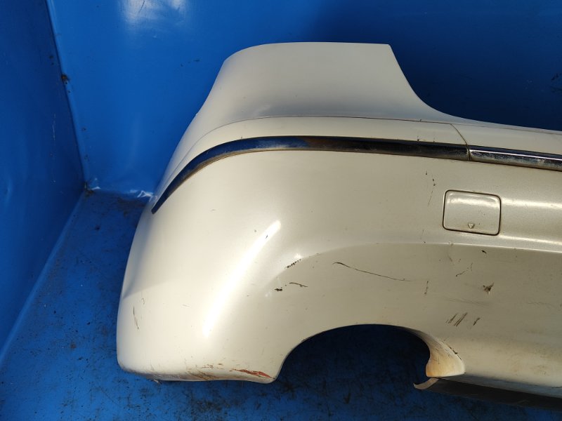 Бампер задний GENESIS SEDAN 08-13