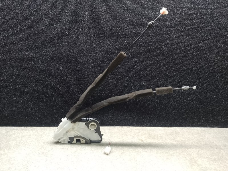 Замок двери передний правый TLX 14-17 2015 Седан 2.4