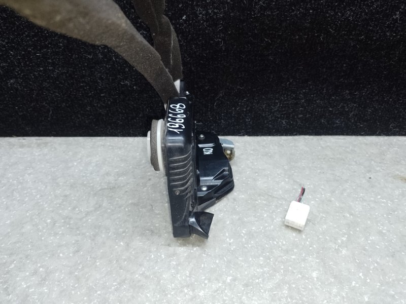 Замок двери передний правый TLX 14-17 2015 Седан 2.4