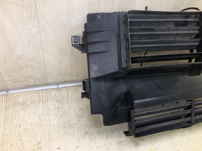 Жалюзи радиатора FOCUS 10-18 2017 2.0 C20HDEX