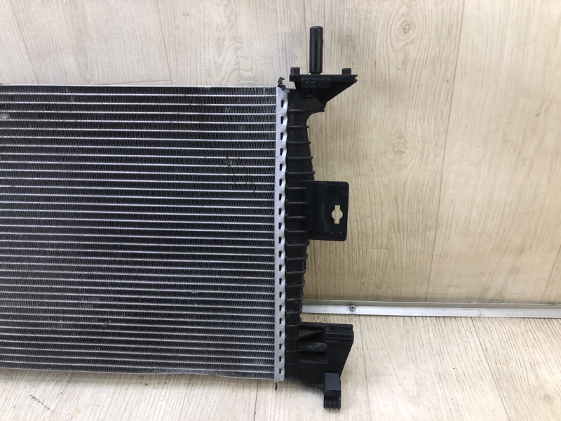 Радиатор основной FOCUS 10-18 2017 2.0 C20HDEX