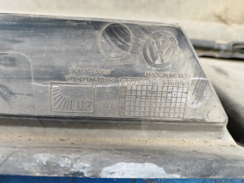 Бампер задний GOLF 12-21