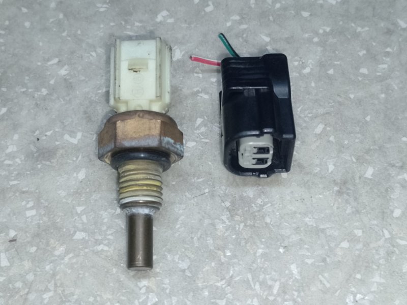 Датчик температуры охлаждающей жидкости HONDA ACCORD CU8 / TSX 08-14 CU/CW 2.4 K24Z3 37870-RWC-A01 Б/У