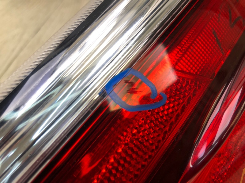 Фонарь наружный левый SIENNA 11-16 2014 3.5 2GR-FE