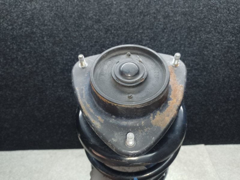 Амортизатор передний левый SUBARU FORESTER 12-19 2.5 FB25B Амортизатор передний левый SUBARU FORESTER 12-19 2.5 FB25B