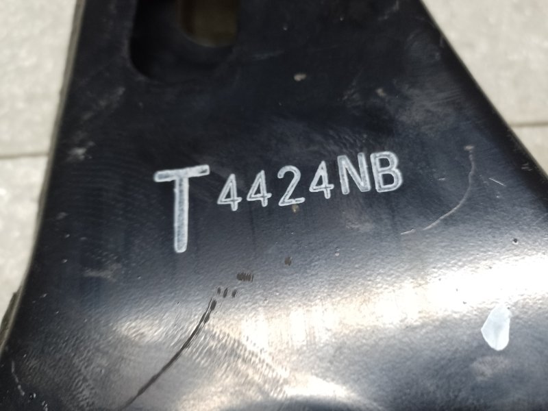 Рычаг передней подвески нижний передний правый FORESTER 12-19 2013 2.5 FB25B