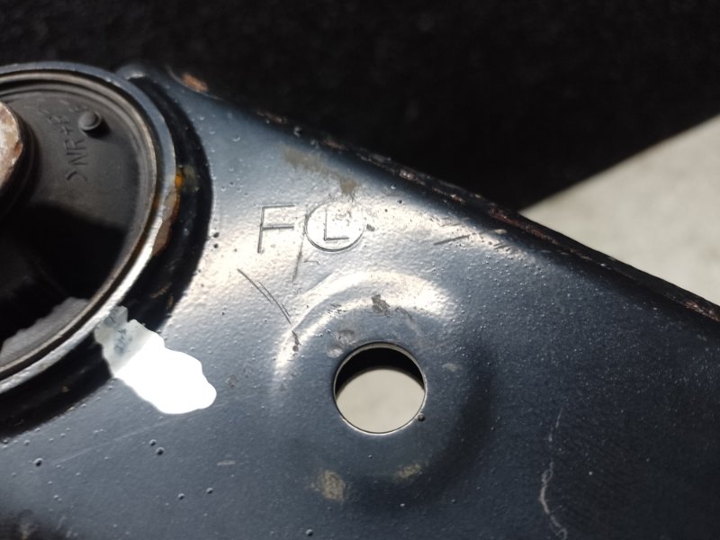 Рычаг передней подвески нижний передний левый FORESTER 12-19 2013 2.5 FB25B