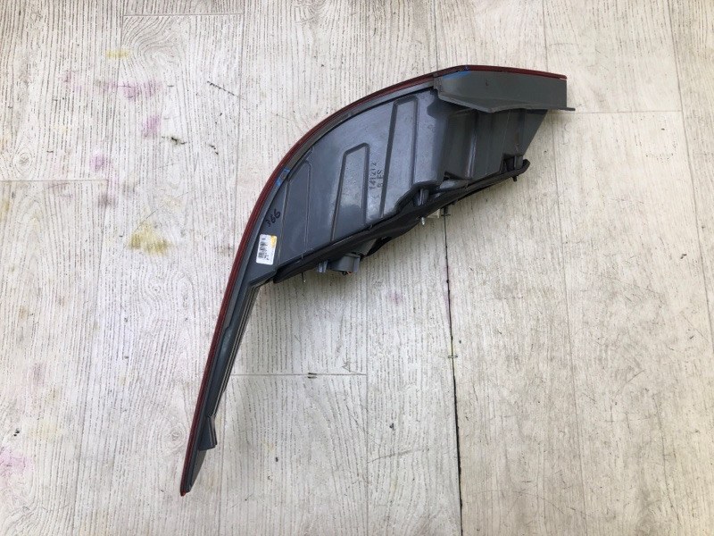 Фонарь наружный правый ACCENT RB 10- 2014 1.6 G4FD