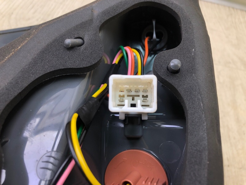 Фонарь наружный правый ACCENT RB 10- 2014 1.6 G4FD