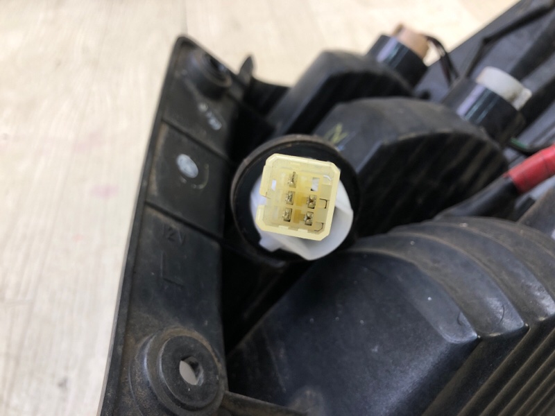 Фонарь наружный левый SX4 06-13 2009 J20A