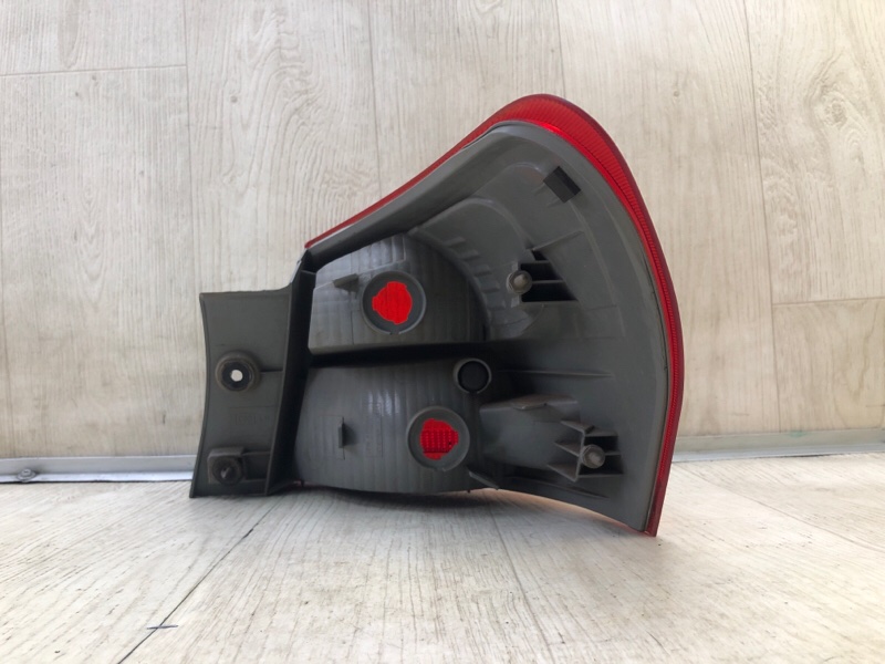 Фонарь наружный левый ROGUE 08-15 2010 2.5 QR25DE