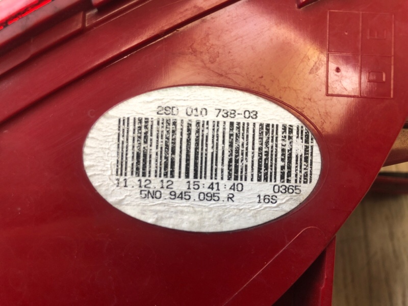 Фонарь наружный левый TIGUAN 08-17 2012 2.0 CCTA