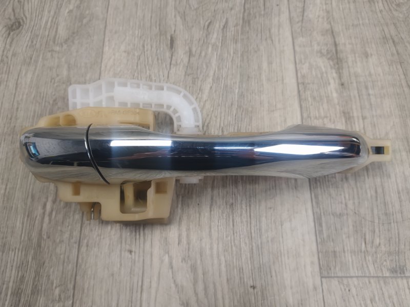 Запчасть ручка двери наружная задняя правая KIA SORENTO UM 14- 2017 2.4 G4KJ 82661-C5010 Б/У Ручка двери наружная задняя правая KIA SORENTO UM 14- 2017 2.4 G4KJ 82661-C5010 Б/У