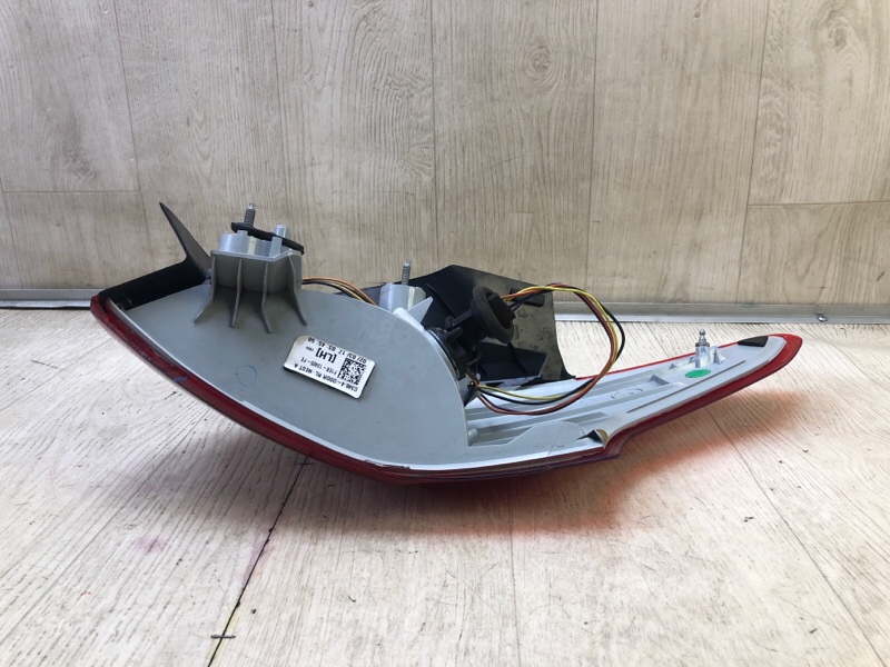 Фонарь наружный левый FOCUS 10-18 2017 2.0 C20HDEX