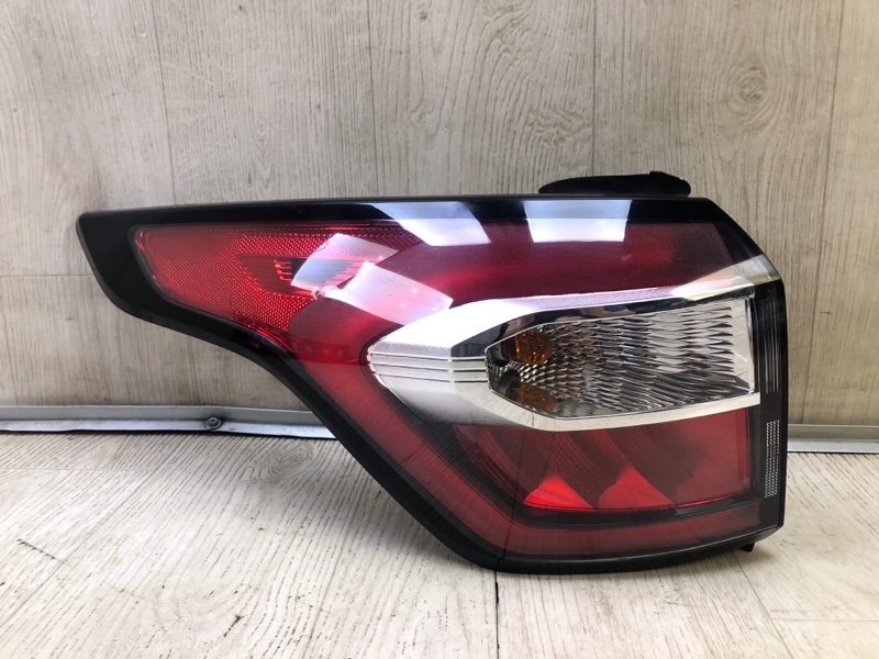 Фонарь наружный левый FORD ESCAPE 12-19 2018 T15HDTX GJ5Z-13405-C Б/У