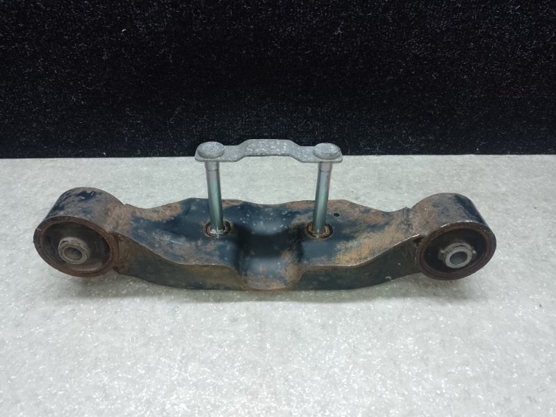 Кронштейн редуктора FORESTER 12-19 2013 2.5 FB25B