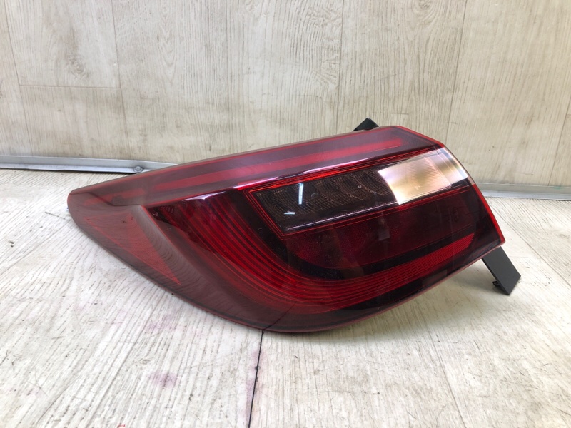 Фонарь наружный левый INFINITI Q50 20- 26555-6HH1B Б/У