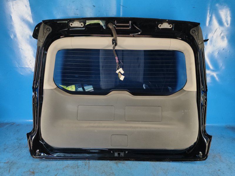 Крышка багажника PRIUS PLUS 11-14 Крышка багажника PRIUS PLUS 11-14