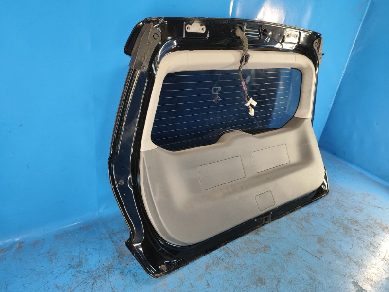 Крышка багажника PRIUS PLUS 11-14 Крышка багажника PRIUS PLUS 11-14