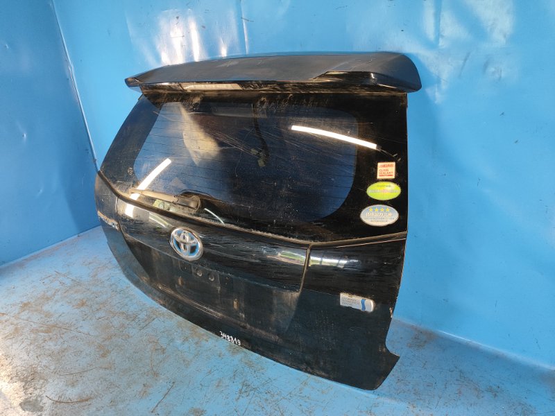 Крышка багажника PRIUS PLUS 11-14 Крышка багажника PRIUS PLUS 11-14