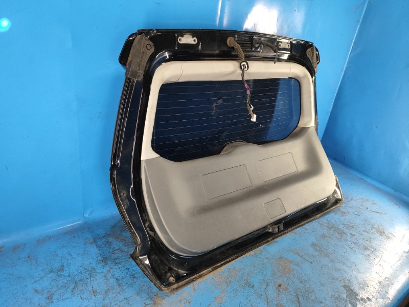 Крышка багажника PRIUS PLUS 11-14 Крышка багажника PRIUS PLUS 11-14