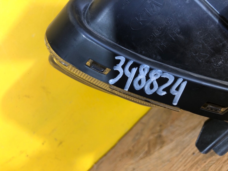 Фара правая NIRO 16-