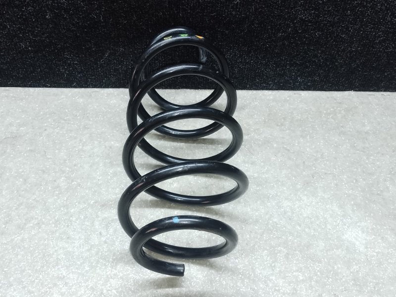 Пружина передней подвески VOLKSWAGEN PASSAT B7 11-15 CBTA 2.5L