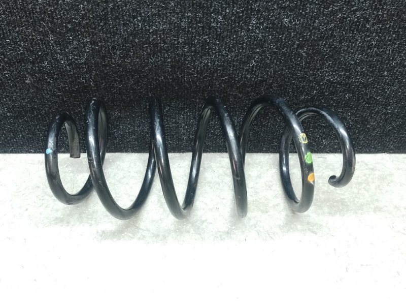 Пружина передней подвески VOLKSWAGEN PASSAT B7 11-15 2012 CBTA 2.5L 3C0 411 105 B Б/У