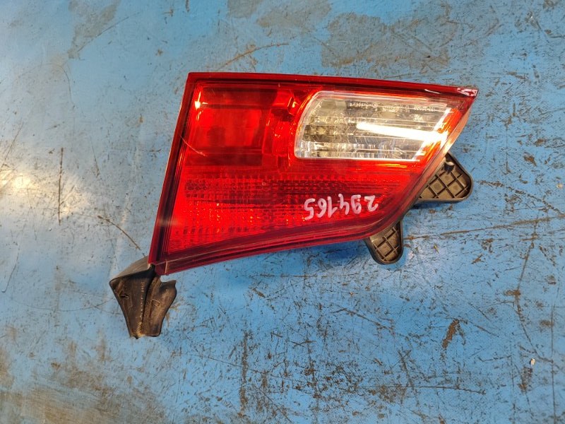 Фонарь внутренний правый OUTBACK 09-14 BR