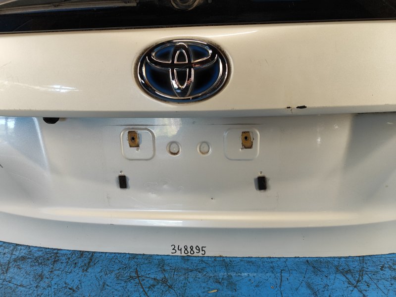 Крышка багажника PRIUS PLUS 11-14