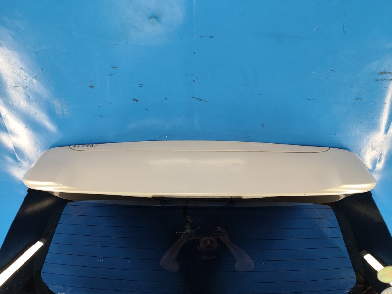 Крышка багажника PRIUS PLUS 11-14