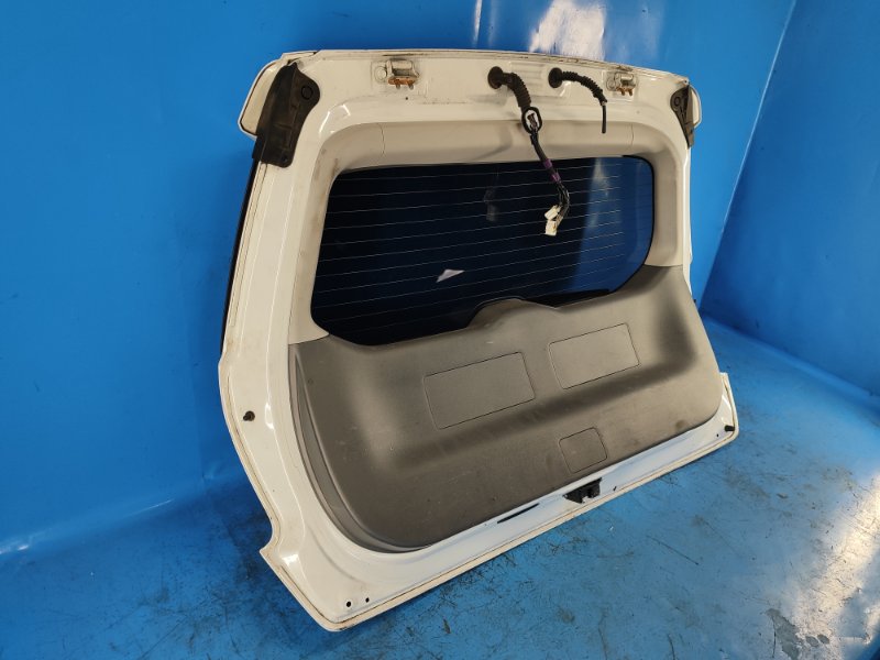 Крышка багажника PRIUS PLUS 11-14