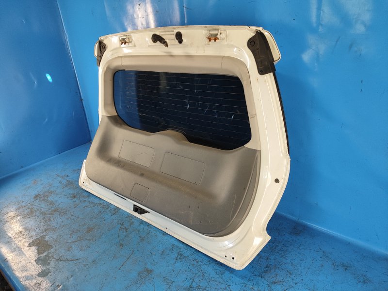 Крышка багажника PRIUS PLUS 11-14 Крышка багажника PRIUS PLUS 11-14