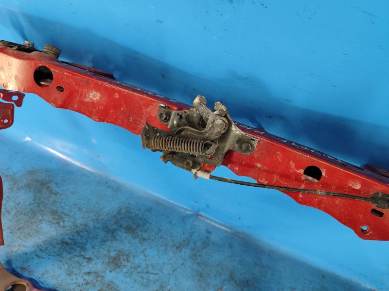 Панель передняя PRIUS - 30 09-17