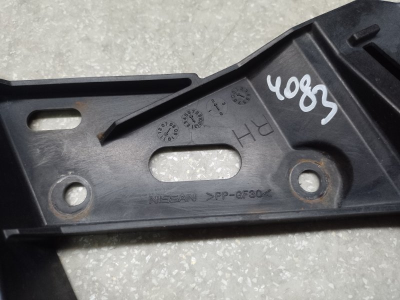 Кронштейн крепления фары правый INFINITI FX/QX70 S51 08-17 3.5 VQ35HR Кронштейн крепления фары правый INFINITI FX/QX70 S51 08-17 3.5 VQ35HR