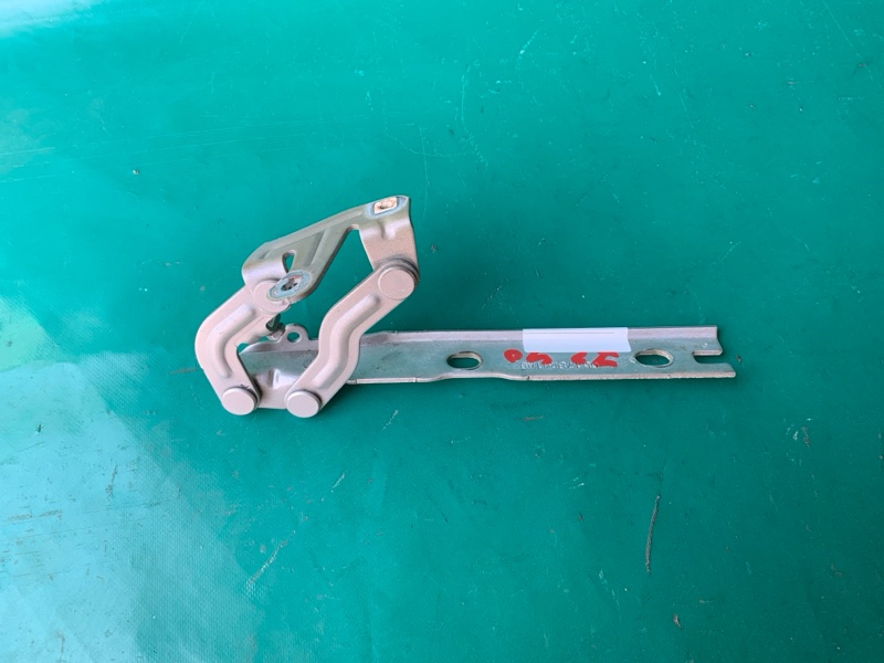 Петля капота левая DODGE JOURNEY 08-20 3.6 ERB