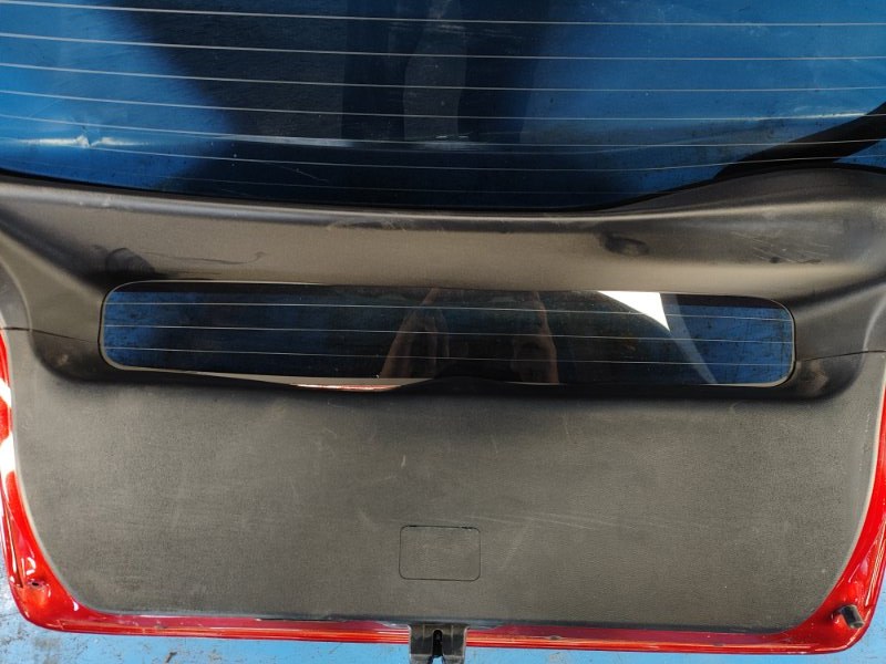 Крышка багажника PRIUS 16- Крышка багажника PRIUS 16-
