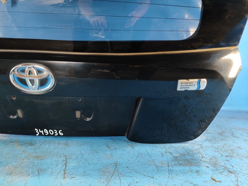 Крышка багажника PRIUS 16-