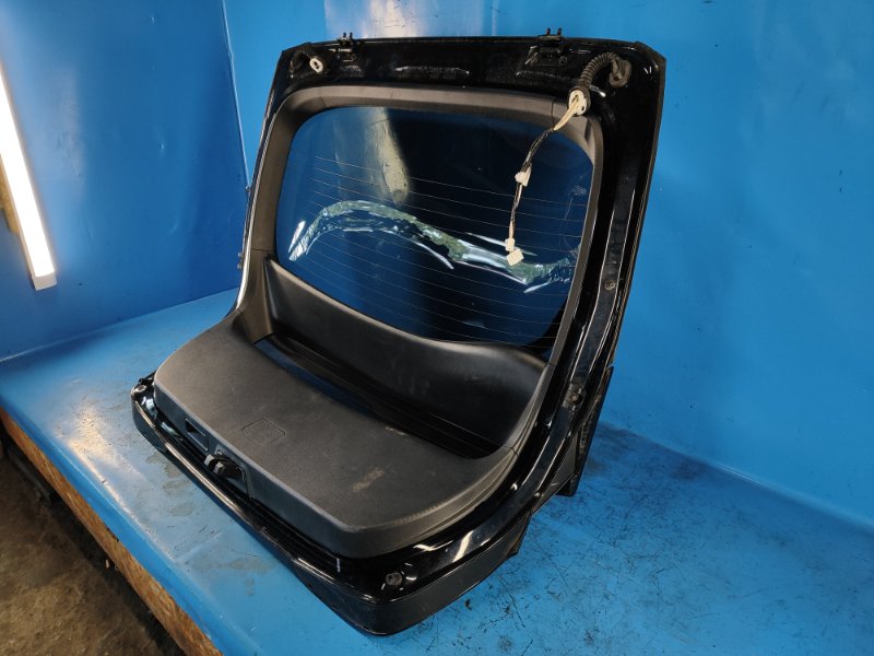 Крышка багажника PRIUS 16-