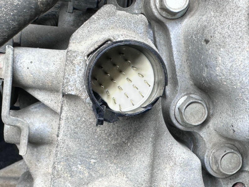 АКПП OUTLANDER XL 05-13