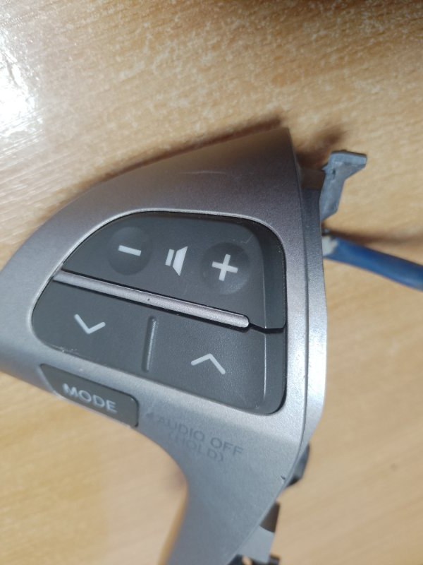 Кнопки на руль левые CAMRY 40 06-11 2007 ACV40 2.4 2AZFE